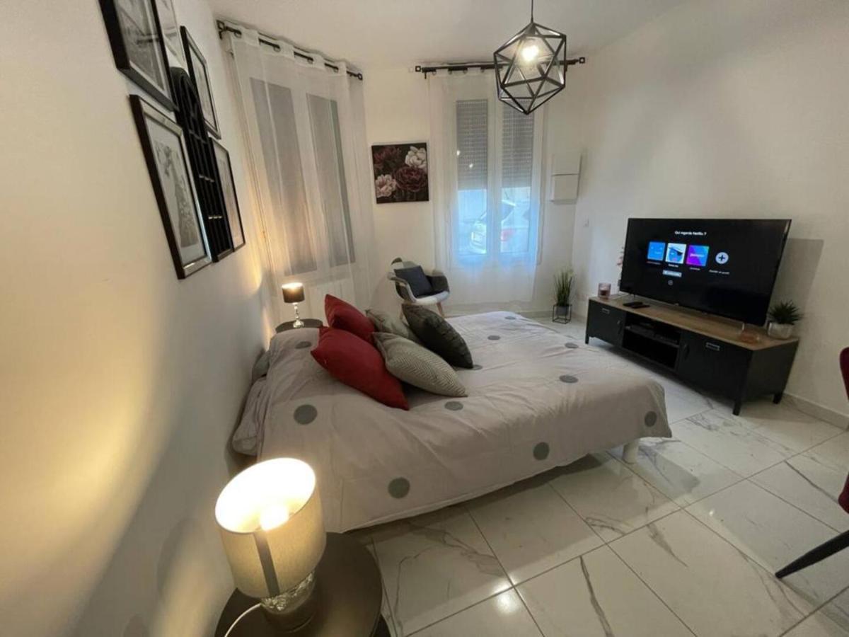 Le Dolce Vita - Centre Historique, Proche Toutes Commodites, Stationnement Aise, Wifi-Netflix Niort Exterior foto